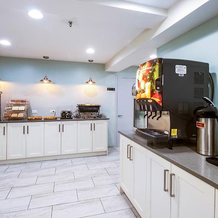 Red Lion Inn & Suites Seaside Εξωτερικό φωτογραφία