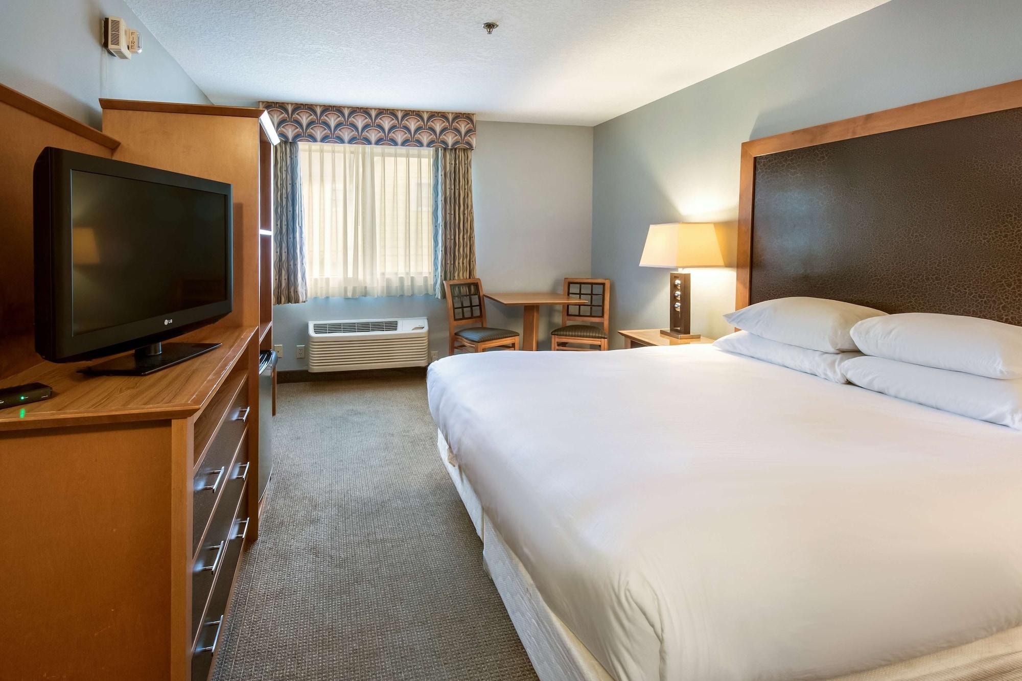 Red Lion Inn & Suites Seaside Εξωτερικό φωτογραφία